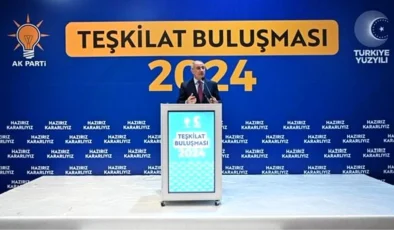 Bursa Büyükşehir Belediye Başkanı Alinur, AK Parti’nin kuruluşundan bugüne görev yapmış isimleri bir araya getirdi
