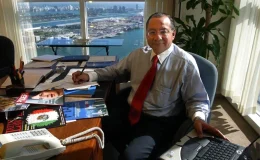 ABD’li Eski Diplomat Küba Adına Casusluk Yaptığını Kabul Etti