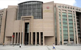 Mahkemeye küfür etti, 2 yıl 7 ay 15 hapis cezası aldı