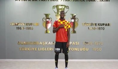 Göztepe, Malcom Bokele ile sözleşme imzaladı