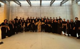 İkinci prova dönemini tamamlayan Türkiye Gençlik Korosu ilk kez sahnede seyircilerle buluştu