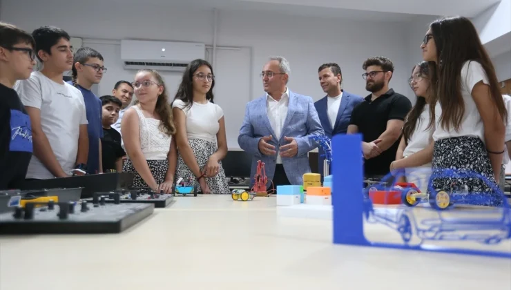 Bursa’da Zanaat Atölyeleriyle Öğrencilerin Becerileri Geliştiriliyor