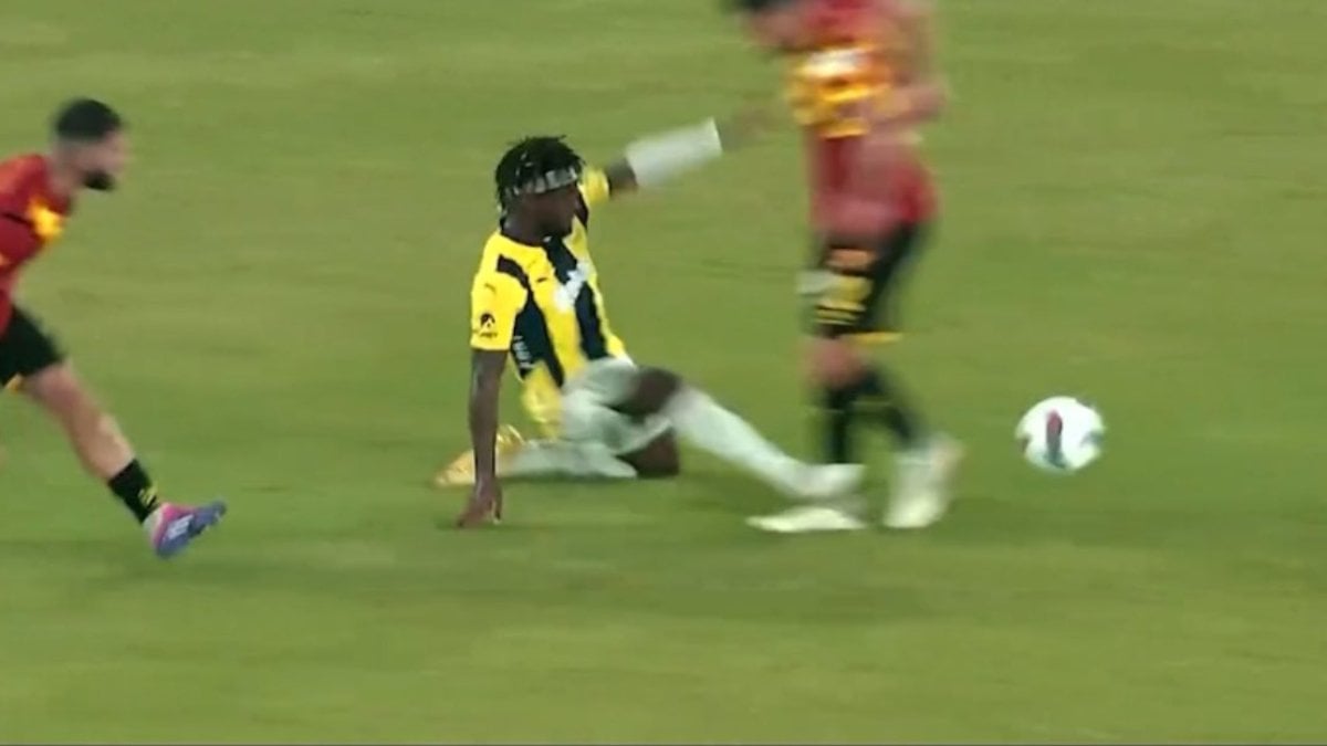 Beşiktaşlı taraftarlardan Saint-Maximin’in pozisyonuna kırmızı kart beklentisi