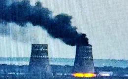 Rus İşgalciler Zaporijya Nükleer Santrali’nde Yangın Çıkardı